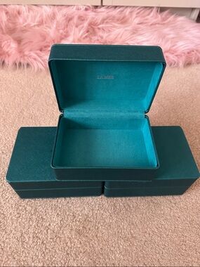 💯La Mer Teal Jewelry Box with Suede Interior